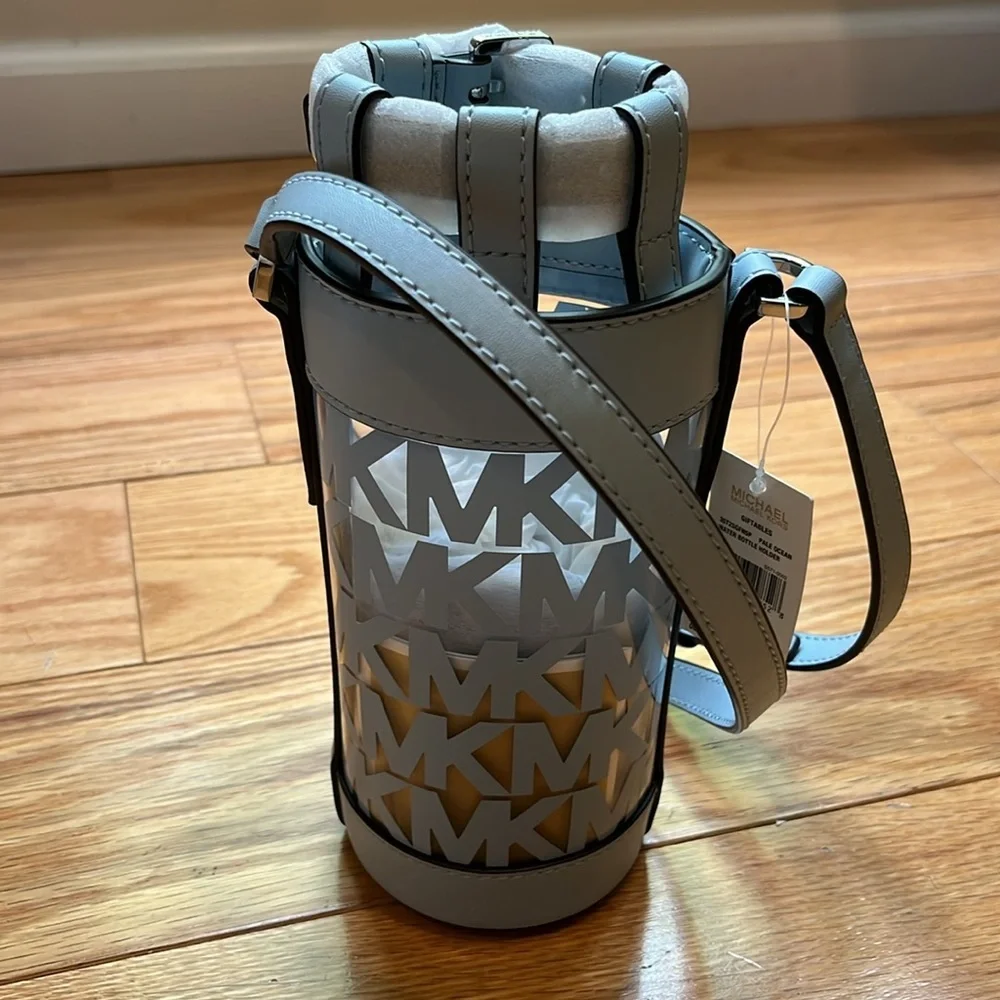 NWT  MICHAEL KORS PALE OCEAN BLUE WATER BOTTLE HOLDER Bag